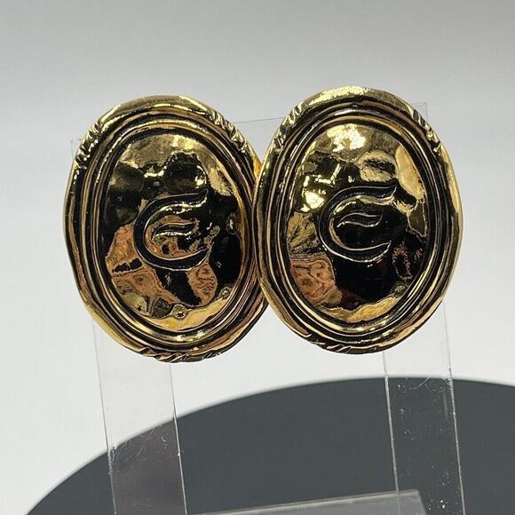 Elizabeth Taylor Monogram Rare Vintage Estate Signed AVON 1.5” 1993 Clip Earring - Picture 1 of 14